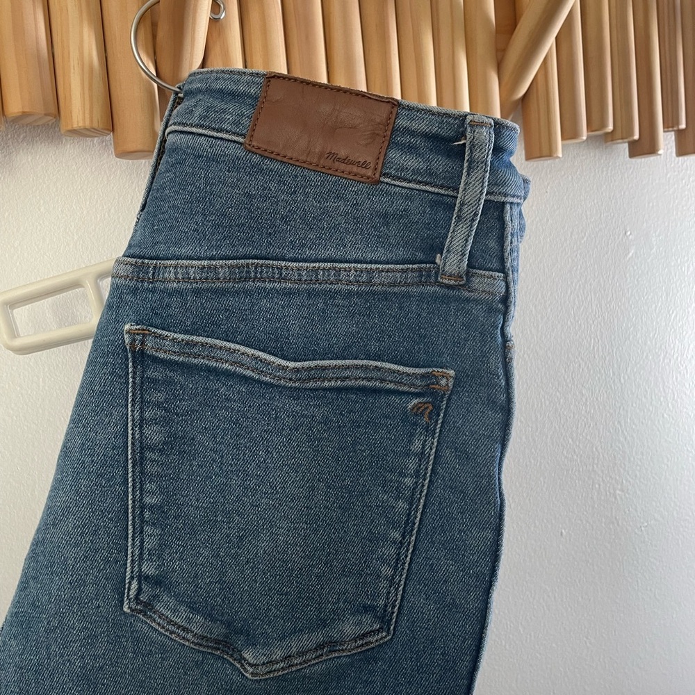 Madewell Stovepipe Curvy Jean - Size 28